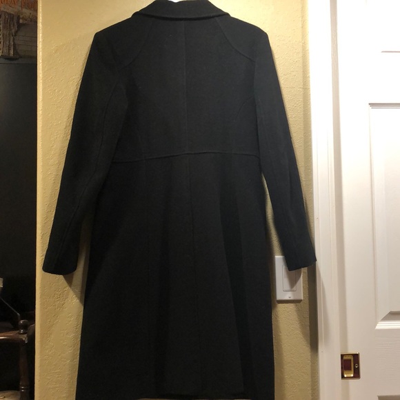Kenneth Cole Reaction Long Wool winter coat. Size 6 - Picture 2 of 5